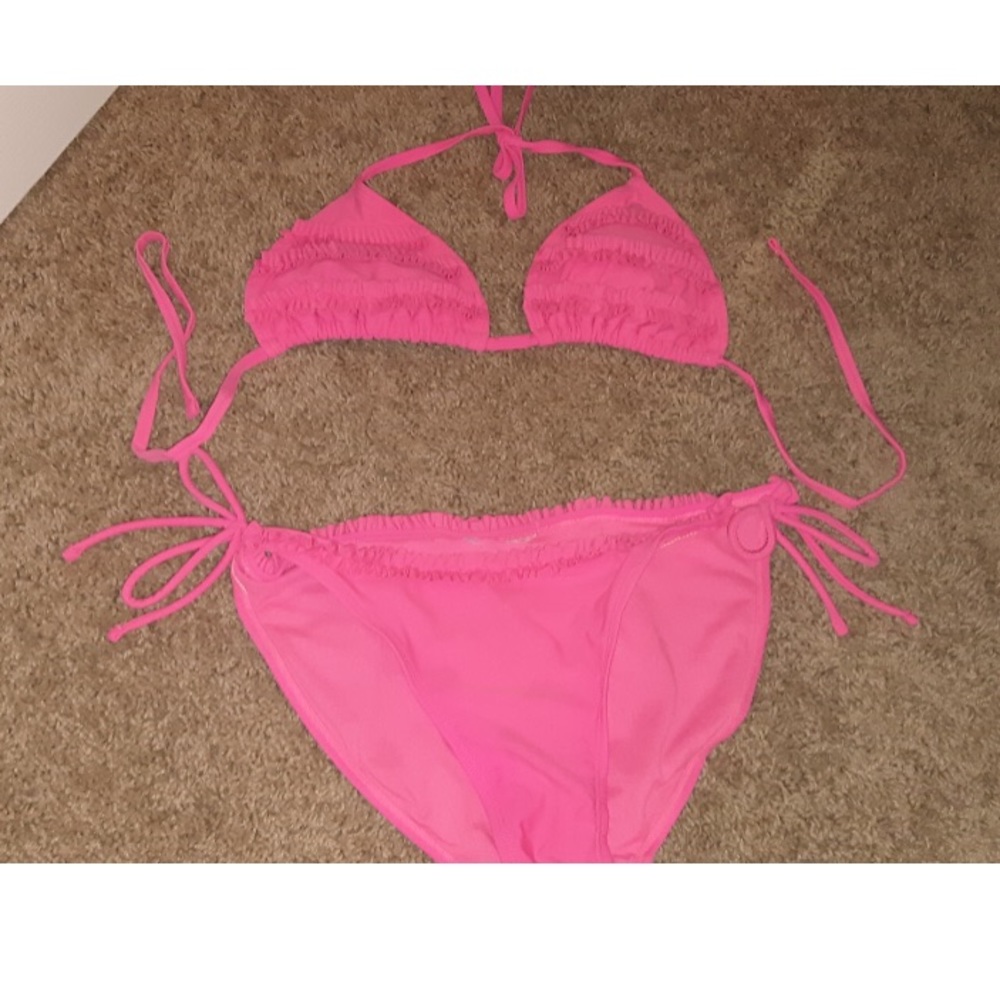 pink bikini